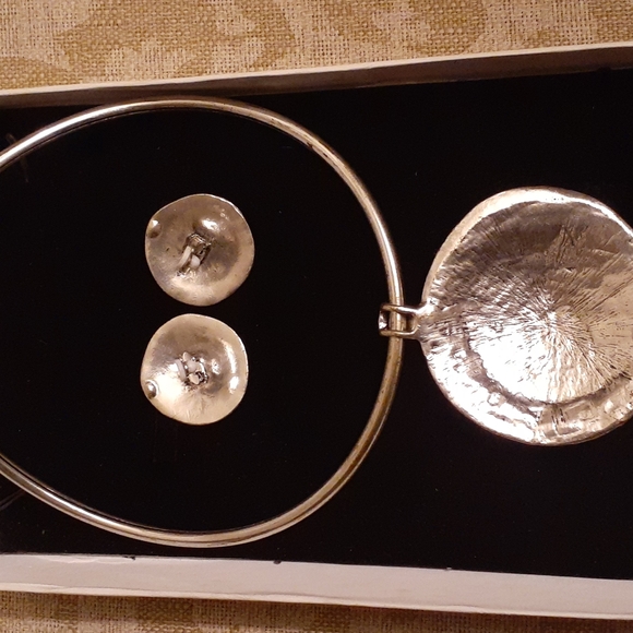 ASHRO 3PC SET JEWELRY CUFF COLLAR & CLIPS - Picture 2 of 3